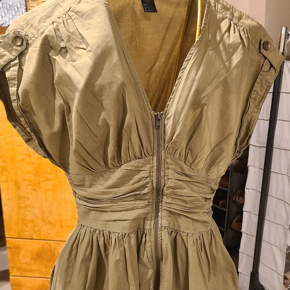 Size 10, Green Zip-Up H&M Dress - Picture 2 of 4